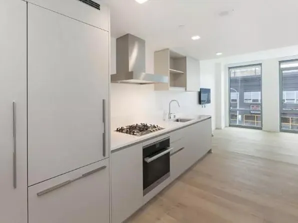 1545 Pine St #302, San Francisco, CA 94109