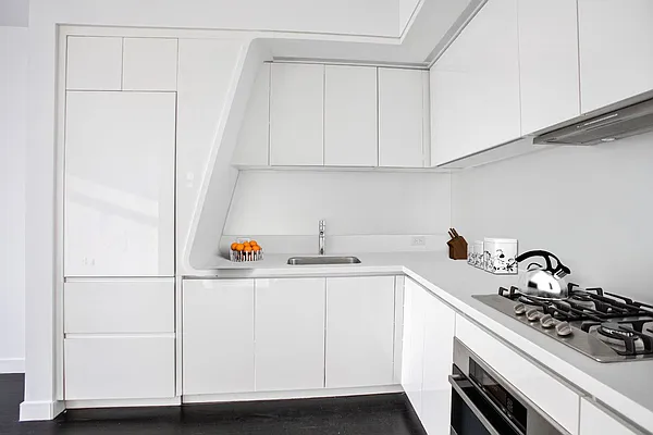 Rented by New York Residence | media 36