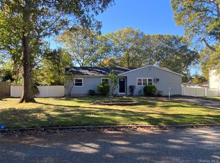 7 Filmore Avenue, Coram, NY 11727