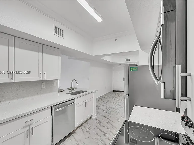 215 SW 117th Ter #14306 — Photo 11