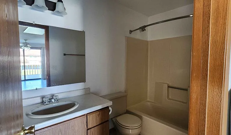 3516 N Marcos Ln — Photo 6