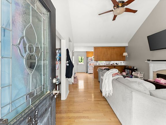 5th image of 5137 Strickland Rd