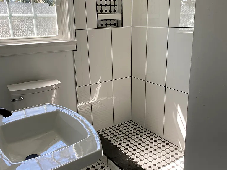 34 Orlando Ave — Photo 9