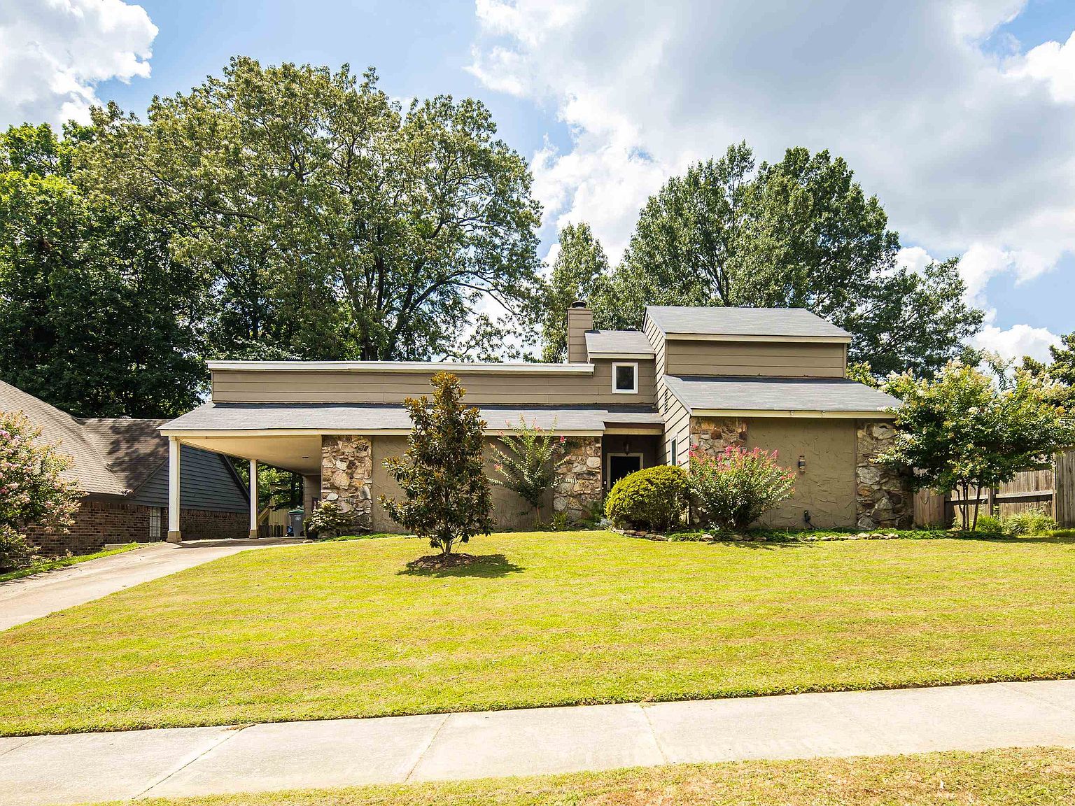 8271 Shallow Rock Cv, Cordova, TN 38016 | Zillow