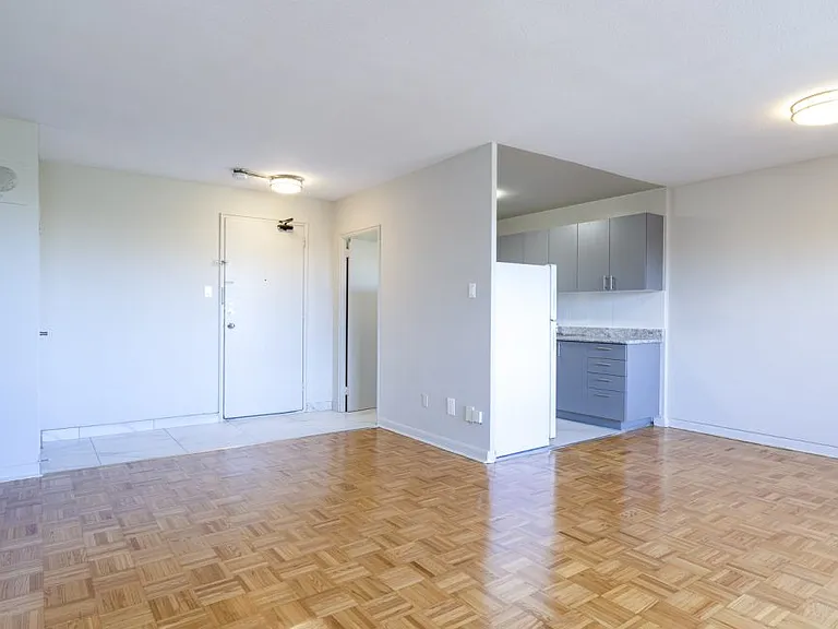 150 Culford Rd #1BR — Photo 3