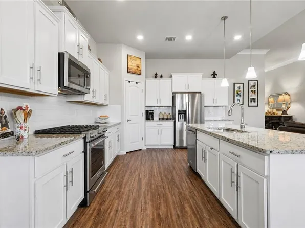 21428 Skyler Dove Dr, Covington, LA 70433