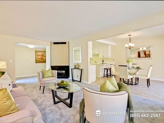 3rd image of 10311 Lockwood Dr