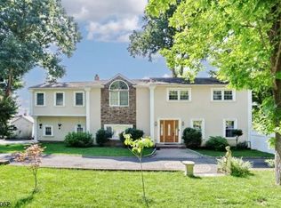 61 Intervale Rd, Parsippany, NJ 07054