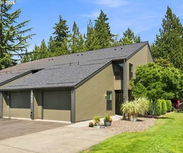 13842 NW 10th Ct APT A, Vancouver, WA, 98685