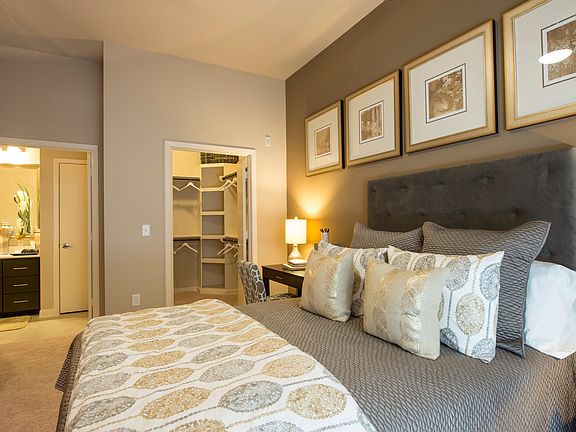 3rd image of 7010 Staffordshire Blvd APT 537