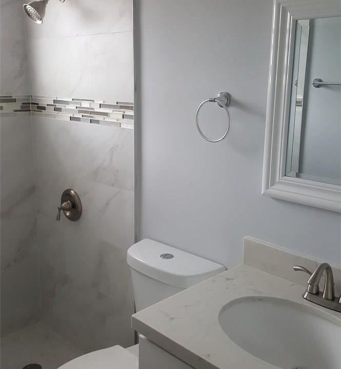 1st image of 7116 Bay Dr #19