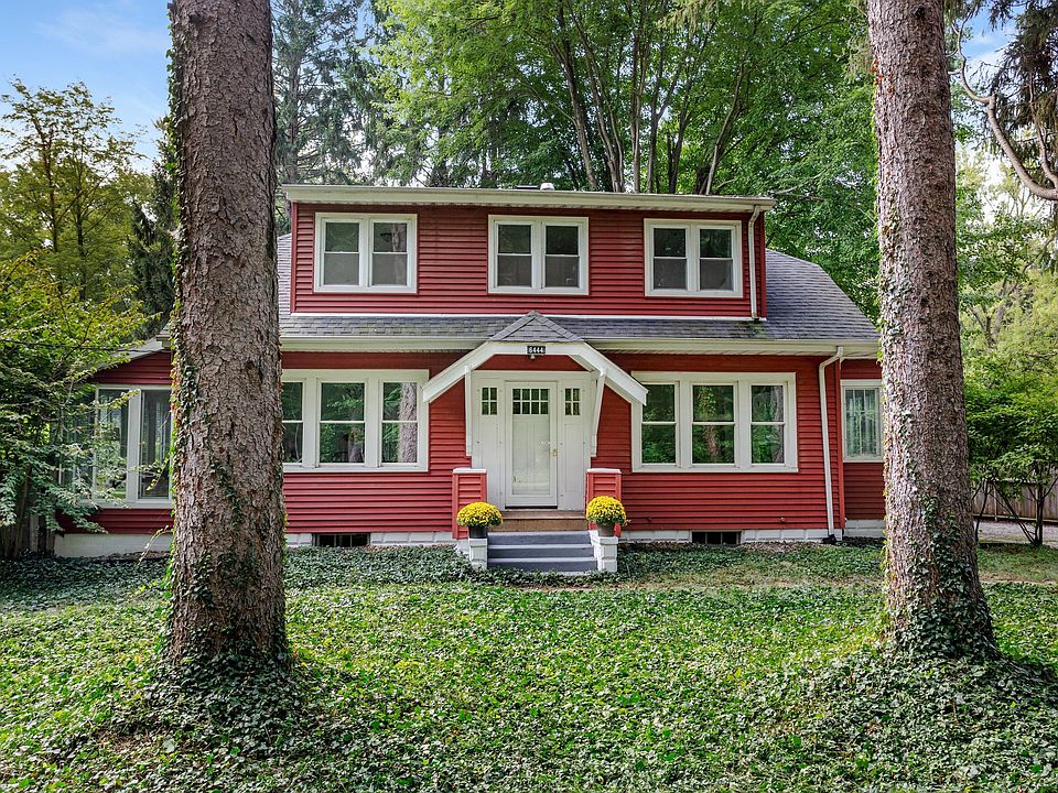1st image of 6444 Lake Ln