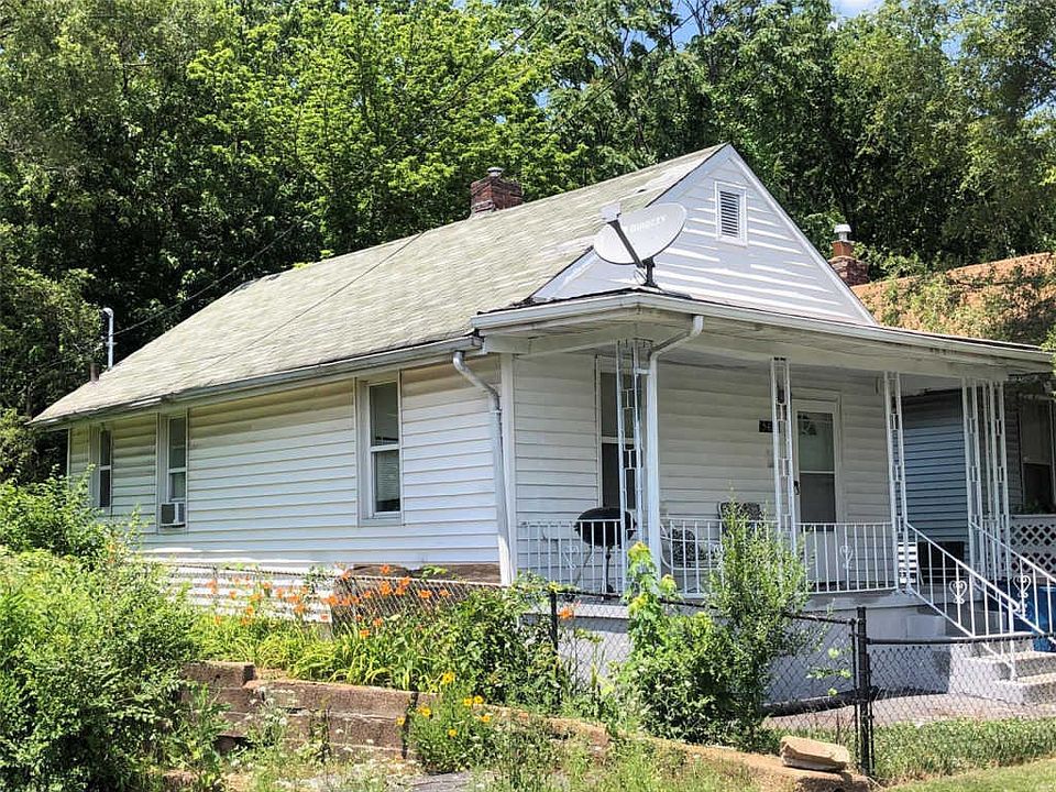 2nd image of 5429 Helen Ave