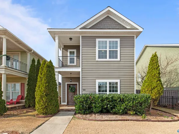 1124 Pegasus Dr, Huntsville, AL 35806