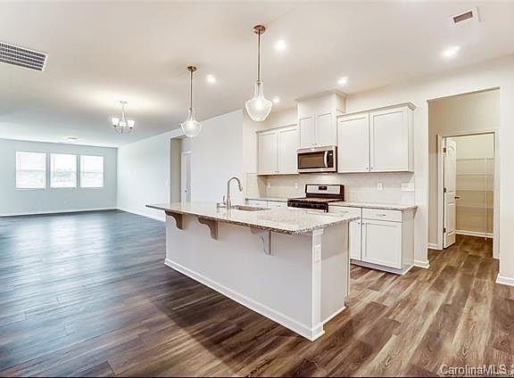 4th image of 6512 Georgia Oak Dr