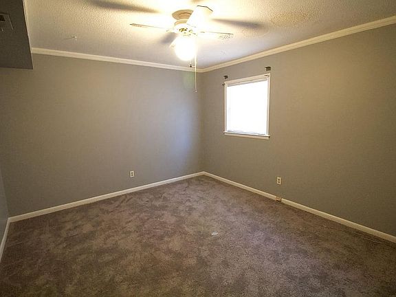 3rd image of 7821 Sagebrook Rd