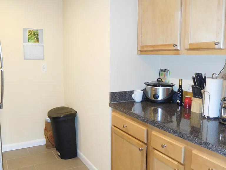 77 Mason Terrace — Photo 32
