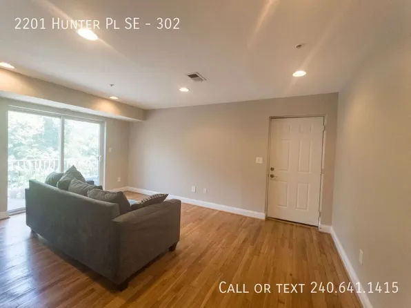 2201 Hunter Pl SE APT 302, Washington, DC 20020