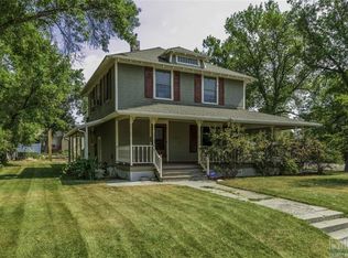 240 E 3rd Ave N, Columbus, MT 59019