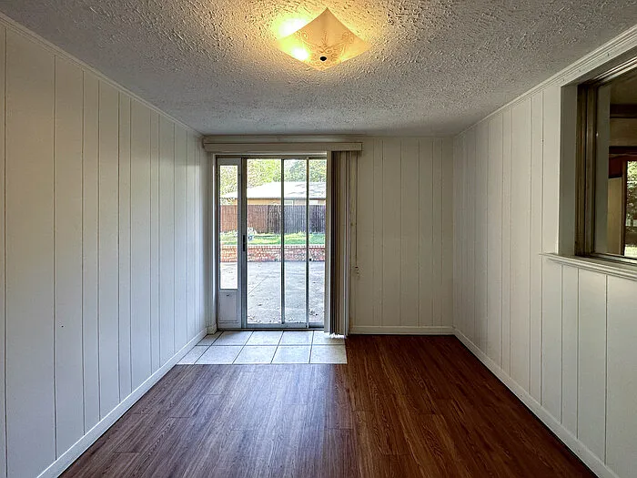 408 Mimosa Dr — Photo 10