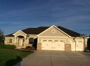 622 S 243rd St, Waterloo, NE 68069