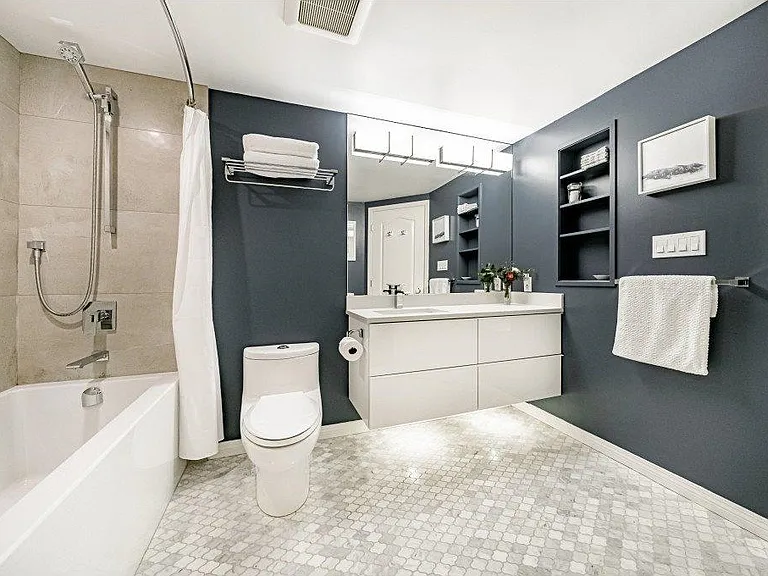 55 E 10th Ave #3 — Photo 18