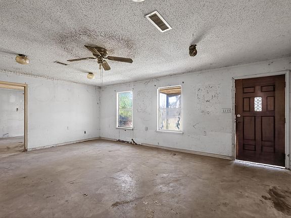 4th image of 318 County Road 2922