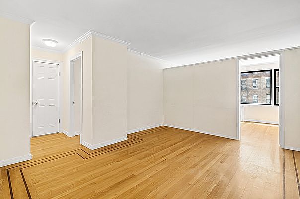 1st image of 333 E 34th St APT 5K