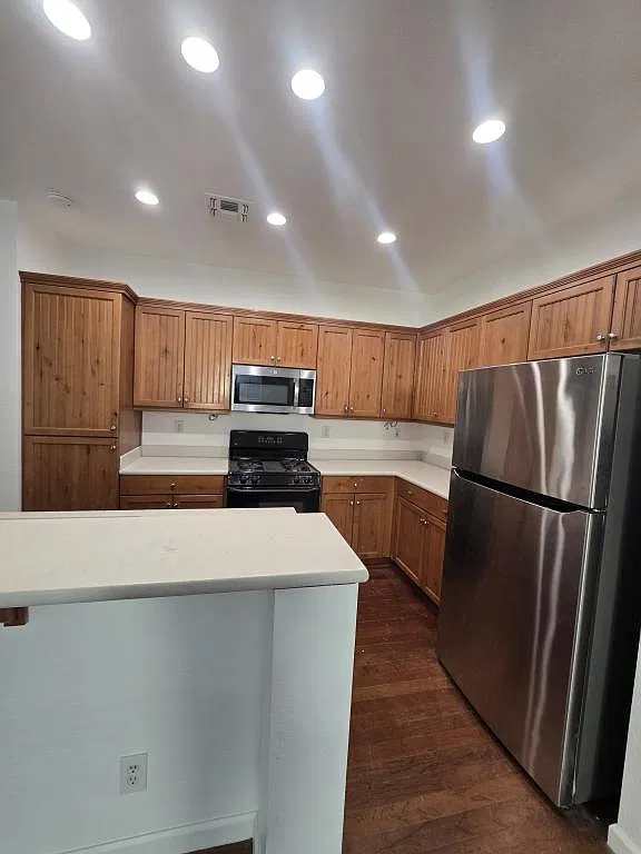 2430 Paseo Del Sol — Photo 4