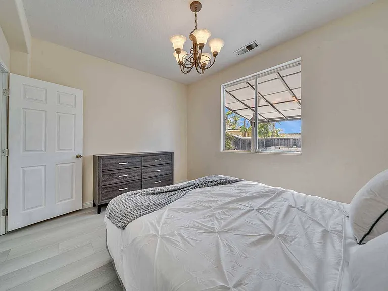 21585 Del Amo St — Photo 16