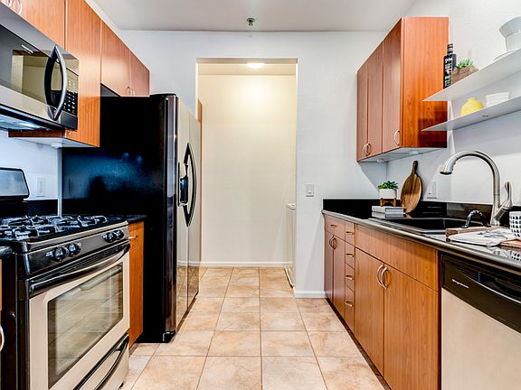 4th image of 1801 E Katella Ave APT 4106