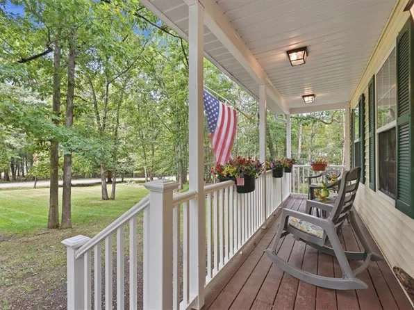 38 Payallup Trl, Albrightsville, PA 18210