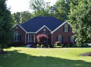 8503 Case Ridge Dr, Oak Ridge, NC 27310