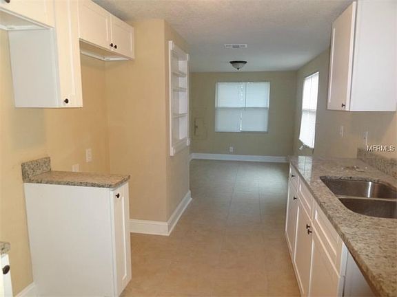 5th image of 2706 Armenia Ct