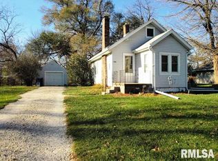 3403 39th St, Moline, IL 61265