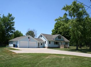 8688 Jericho Rd, Bridgman, MI 49106