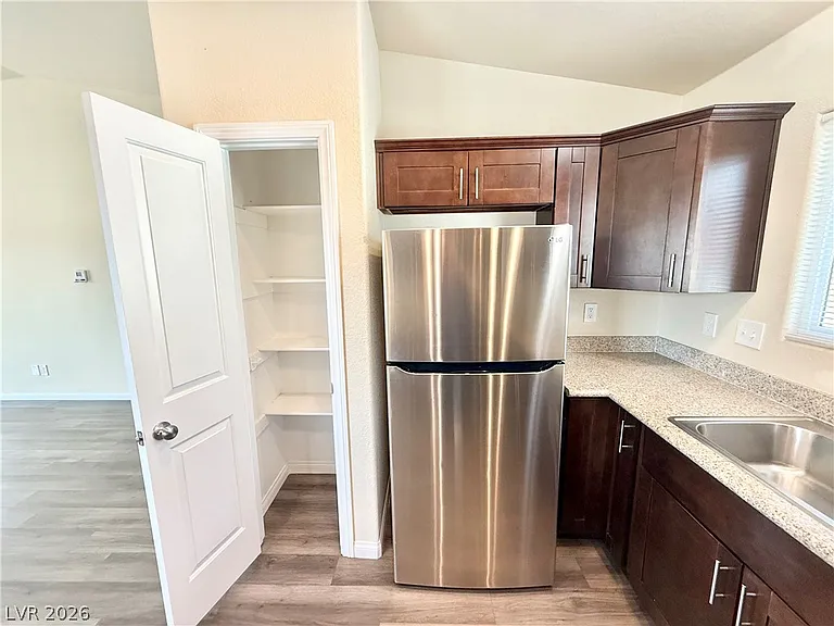640 E Alabama St #3 — Photo 6
