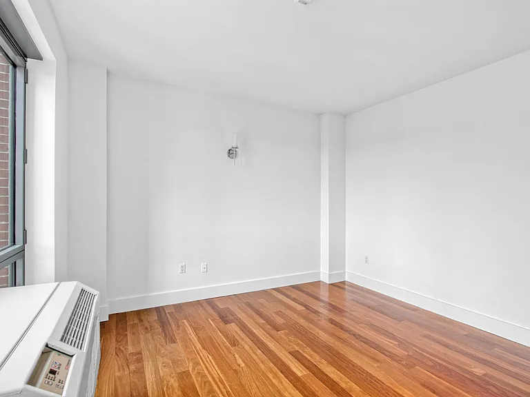 3692 Bedford Ave #5H — Photo 9