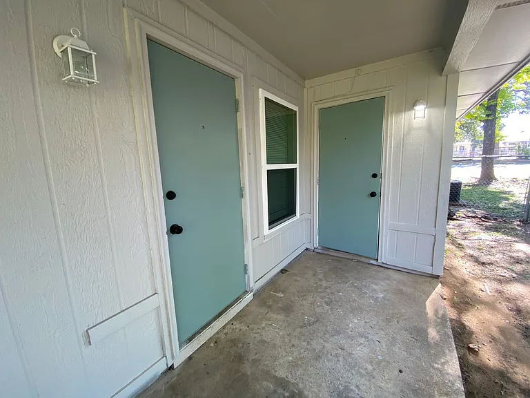 117 E Sanford St #B — Photo 17