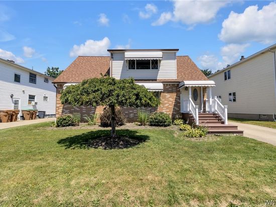 38 Wells Ave, Buffalo, NY 14227