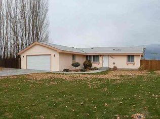 4320 W Kennedy Rd, West Richland, WA 99353