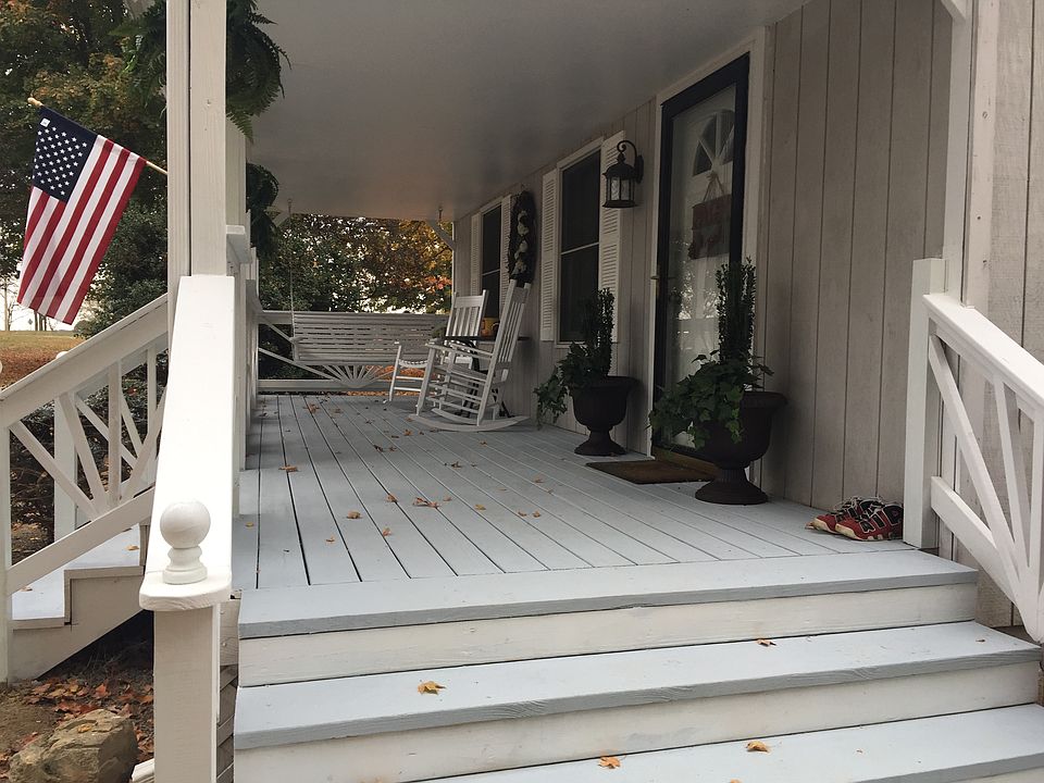 2nd image of 5057 Jones Chapel Rd