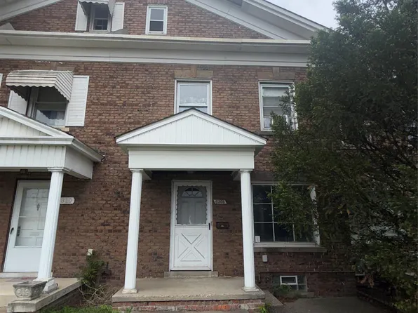 6306 Schaefer Rd, Dearborn, MI 48126