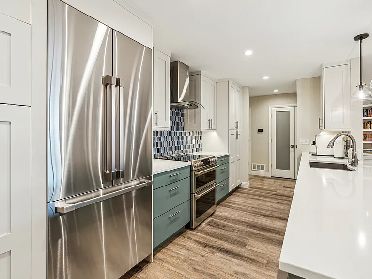 1534 Bradley Dr — Photo 26