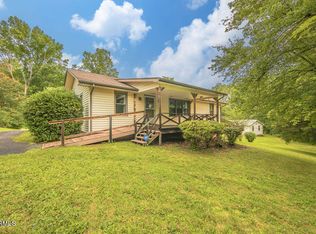255 Hester Dr, Harriman, TN 37748
