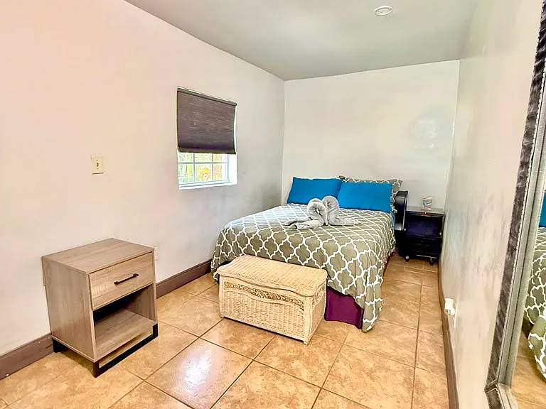 19 NW 51st St #2 — Photo 8