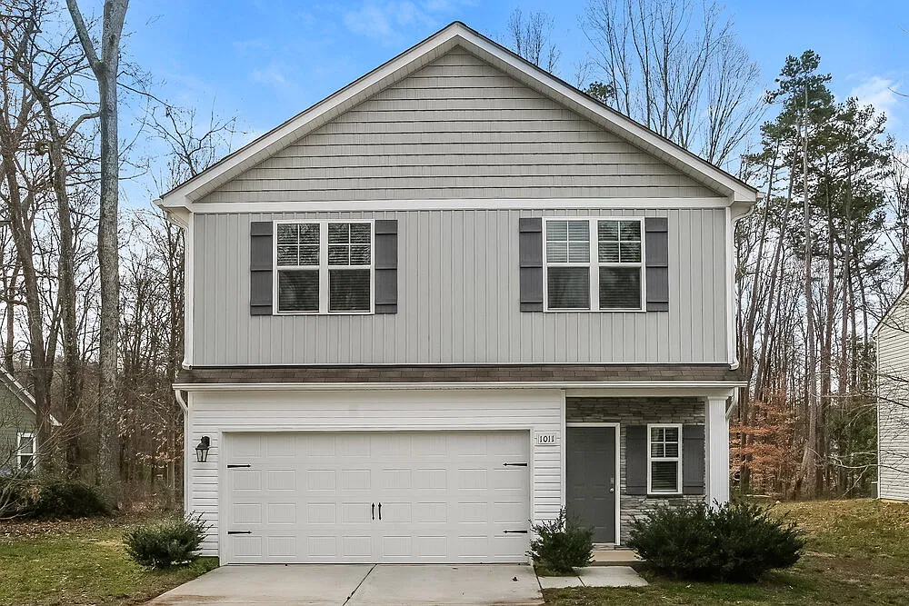 4 bed, 2.5 bath, 1998 sqft, $2,980 — Photo 1