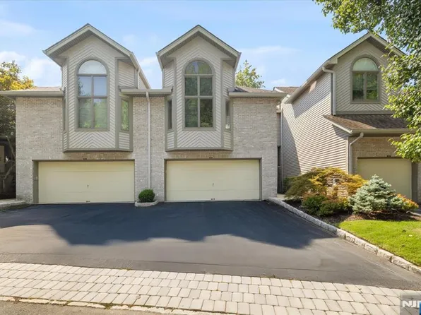 844 Hemlock Ct #T169, Norwood, NJ 07648