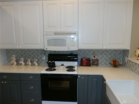 4th image of 23228 51st Ave S #35-3