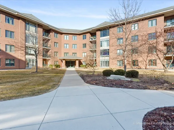 875 E 22nd St APT 118, Lombard, IL 60148